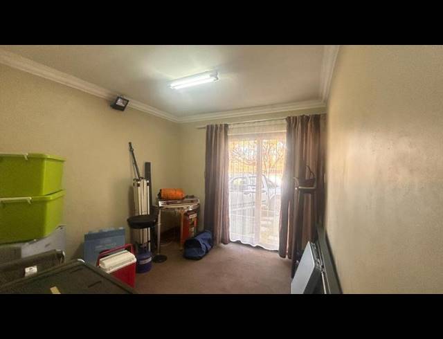 3 BEDROOM HOUSE FOR SALE IN MEYERVILLE